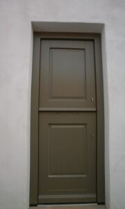 door_8