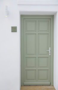 door_9